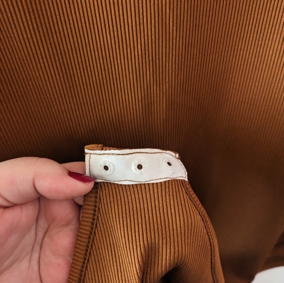 NWOT SHEIN Curve Size 4X Bodysuit Toffee Color - Picture 3 of 4